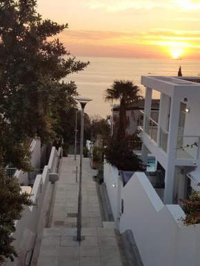 Отель 7a Clifton Steps  Кейптаун